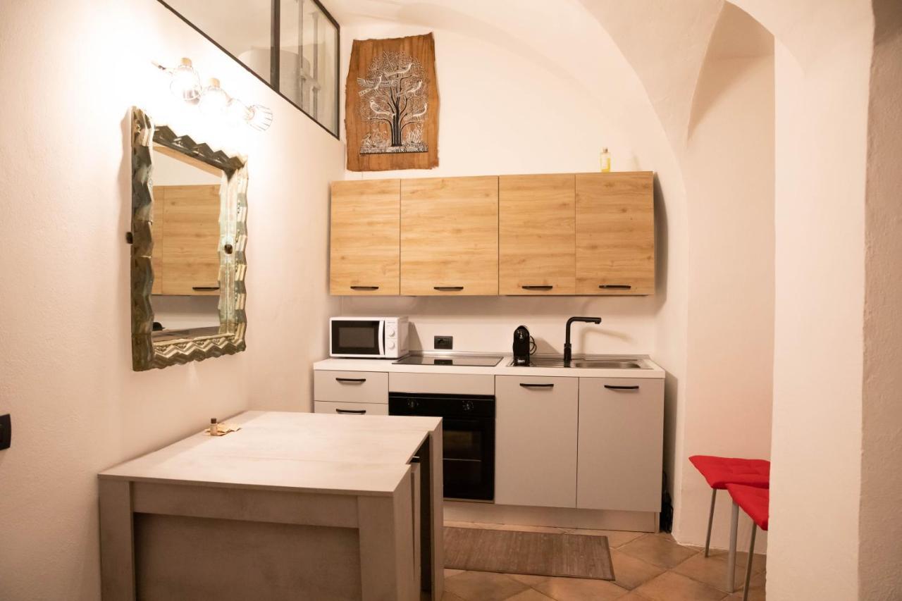 Appartamenti In Centro Storico A 15 Min Dal Lago D'Iseo - Free Wi-Fi - Ac Pallazzolo sullʼOglio Kültér fotó