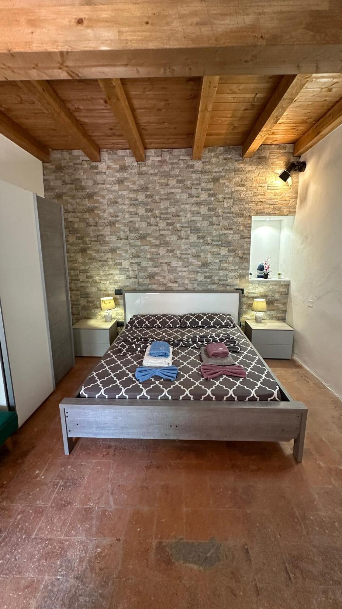 Appartamenti In Centro Storico A 15 Min Dal Lago D'Iseo - Free Wi-Fi - Ac Pallazzolo sullʼOglio Kültér fotó
